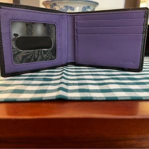 Lodis men’s slim fold wallet